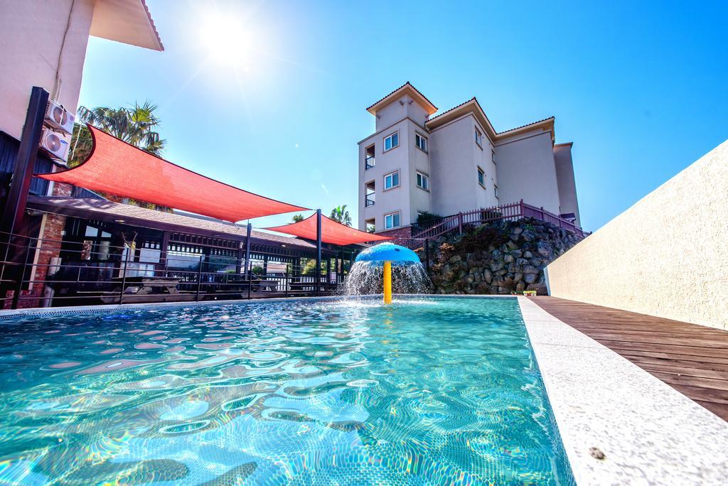 Tisland Resort Taeryun-dong Bagian luar foto
