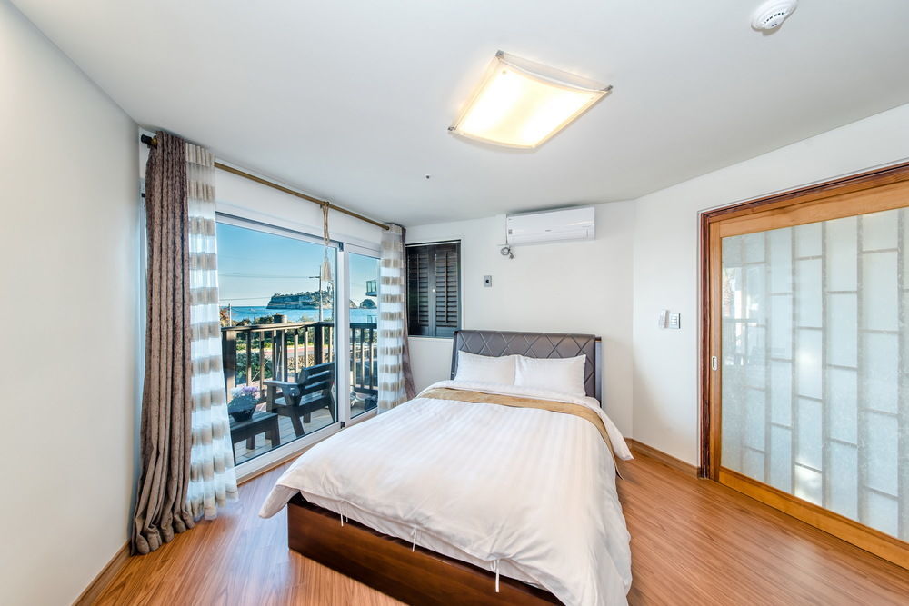 Tisland Resort Taeryun-dong Bagian luar foto